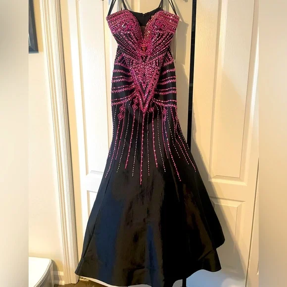 NWT Rachel Allan black & pink Formal Gown - Picture 4 of 14